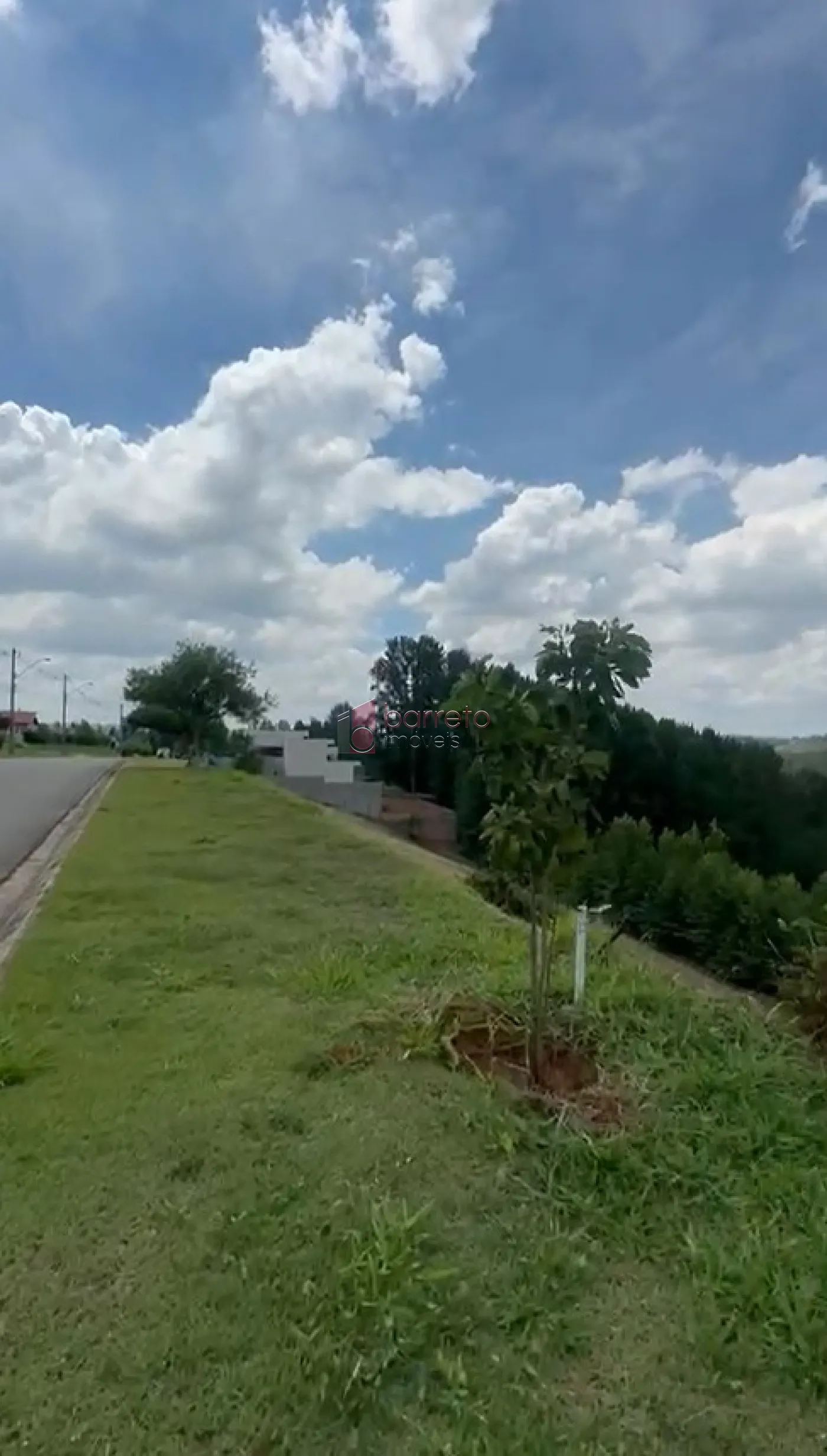 TERRENO À VENDA NO CONDOMÍNIO TERRAS DO CAXAMBU EM JUNDIAÍ/SP