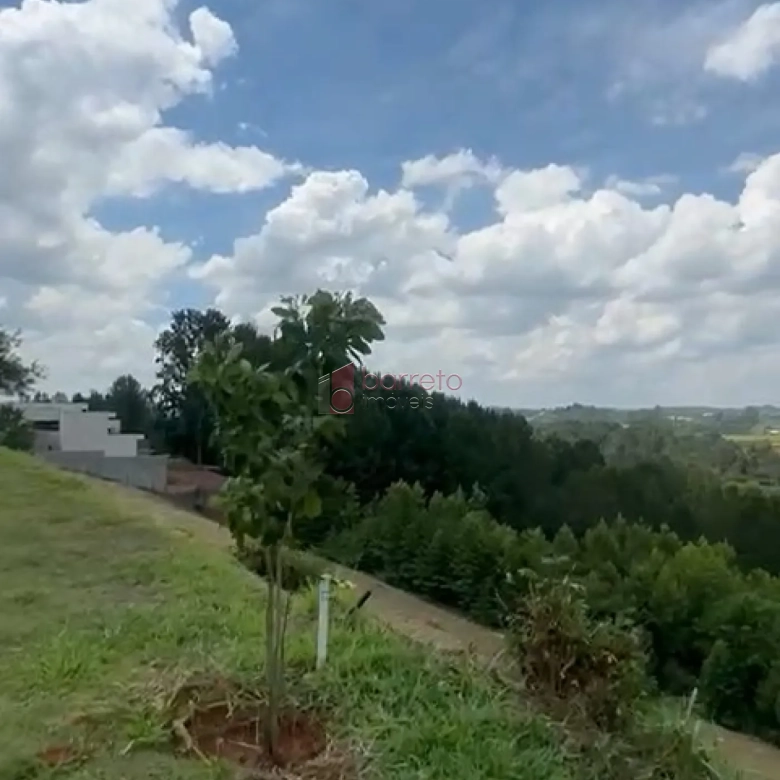 TERRENO À VENDA NO CONDOMÍNIO TERRAS DO CAXAMBU EM JUNDIAÍ/SP