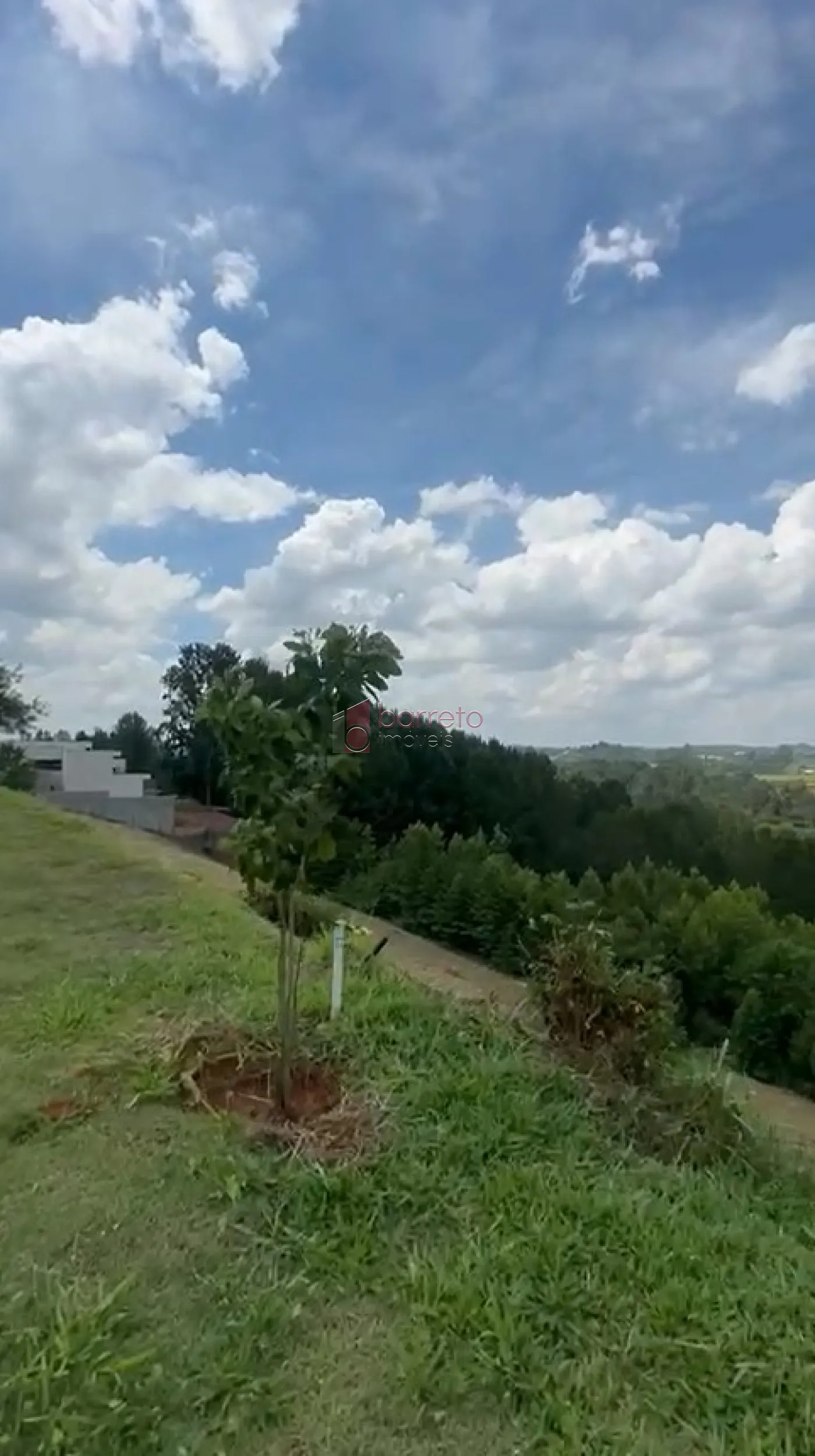 TERRENO À VENDA NO CONDOMÍNIO TERRAS DO CAXAMBU EM JUNDIAÍ/SP