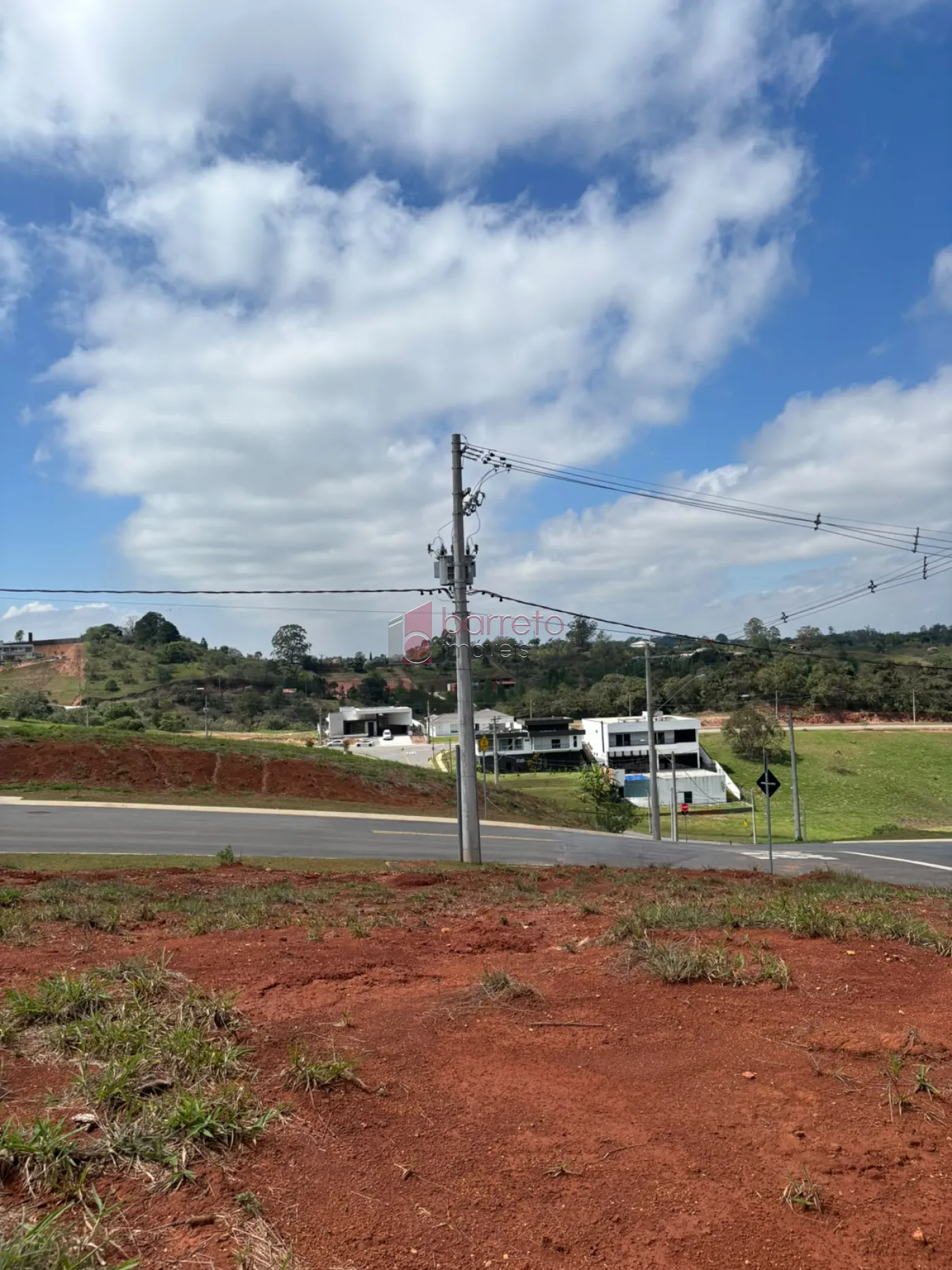 TERRENO À VENDA NO CONDOMÍNIO TERRAS DO CAXAMBÚ EM JUNDIAÍ/SP