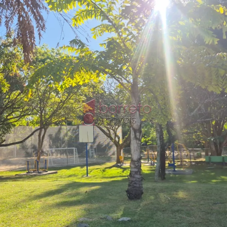 TERRENO À VENDA NO CONDOMÍNIO TEREZA CRISTINA – MEDEIROS – JUNDIAÍ/SP