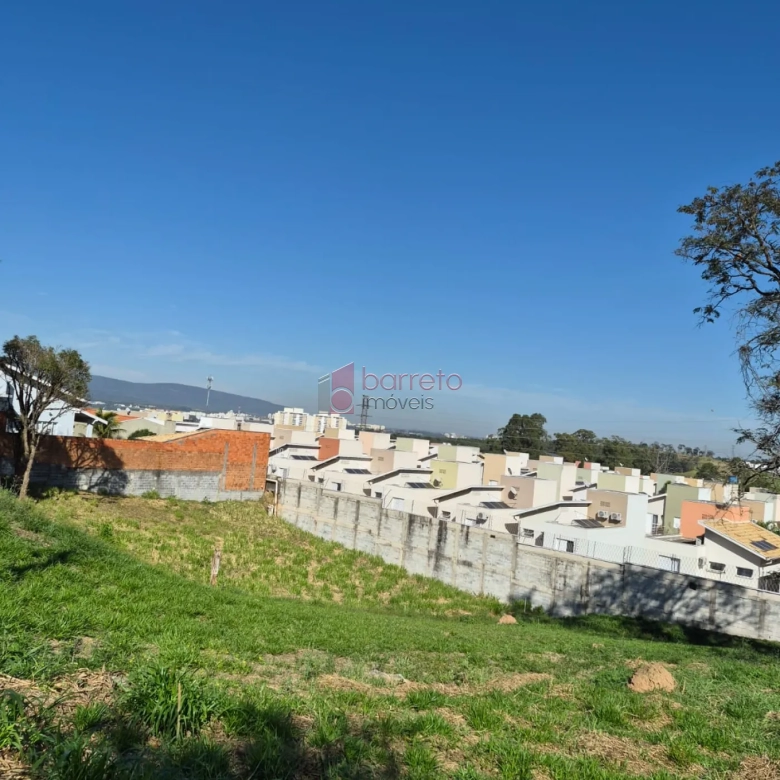 EXCELENTE TERRENO À VENDA NO BAIRRO DO ENGORDADOURO EM JUNDIAÍ/SP