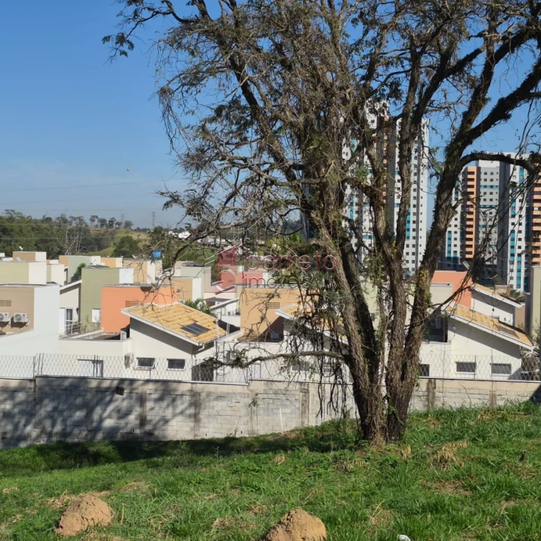 EXCELENTE TERRENO À VENDA NO BAIRRO DO ENGORDADOURO EM JUNDIAÍ/SP