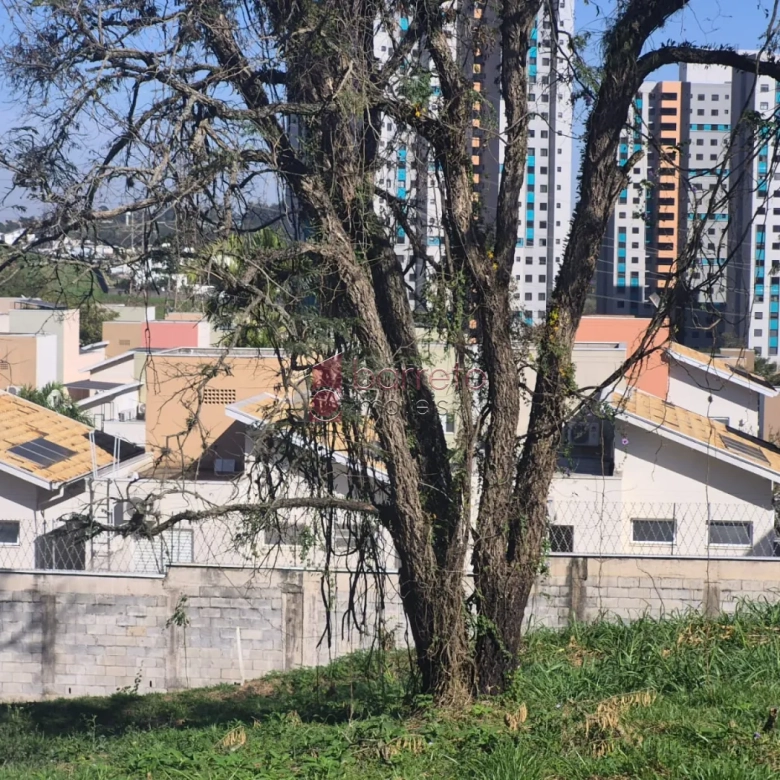 EXCELENTE TERRENO À VENDA NO BAIRRO DO ENGORDADOURO EM JUNDIAÍ/SP
