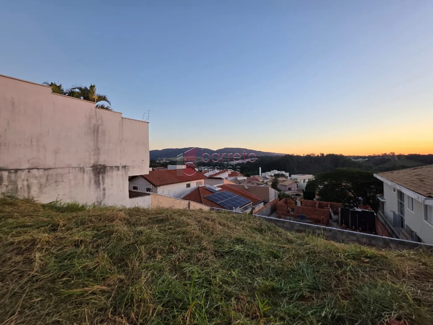 TERRENO À VENDA NO HORTO SANTO ANTÔNIO EM JUNDIAÍ/SP