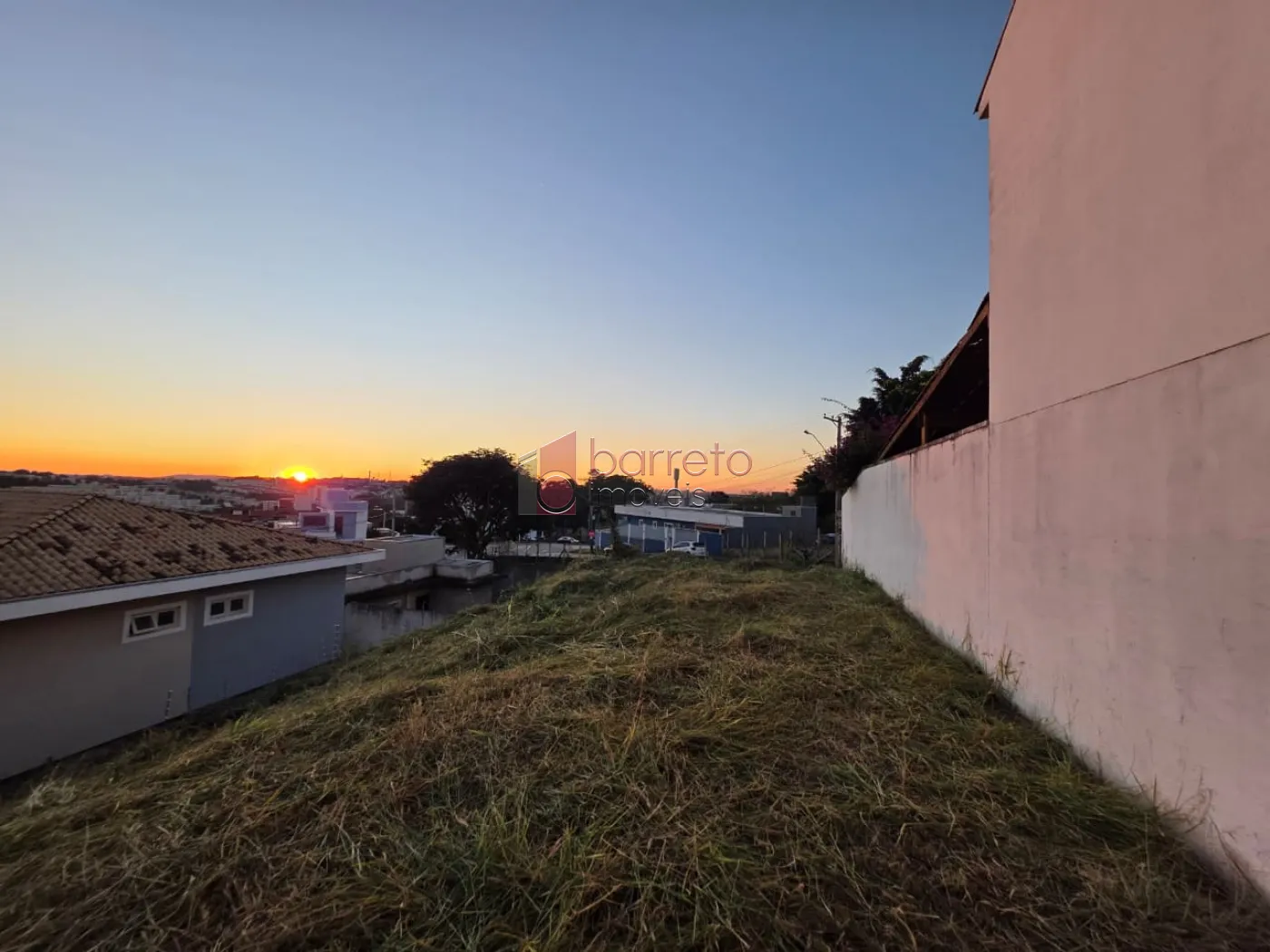 TERRENO À VENDA NO HORTO SANTO ANTÔNIO EM JUNDIAÍ/SP