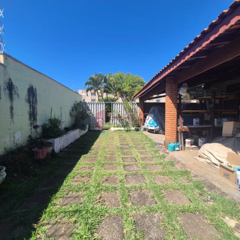 TERRENO PLANO À VENDA NA PONTE SÃO JOÃO EM JUNDIAÍ/SP