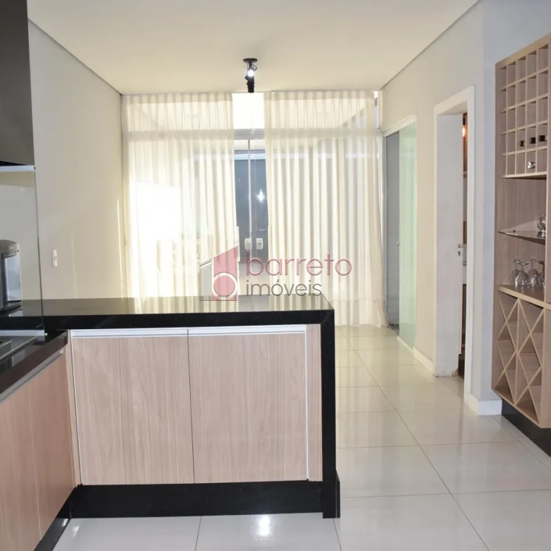 CASA À VENDA NO CONDOMÍNIO LAGUNA EM VÁRZEA PAULISTA/SP