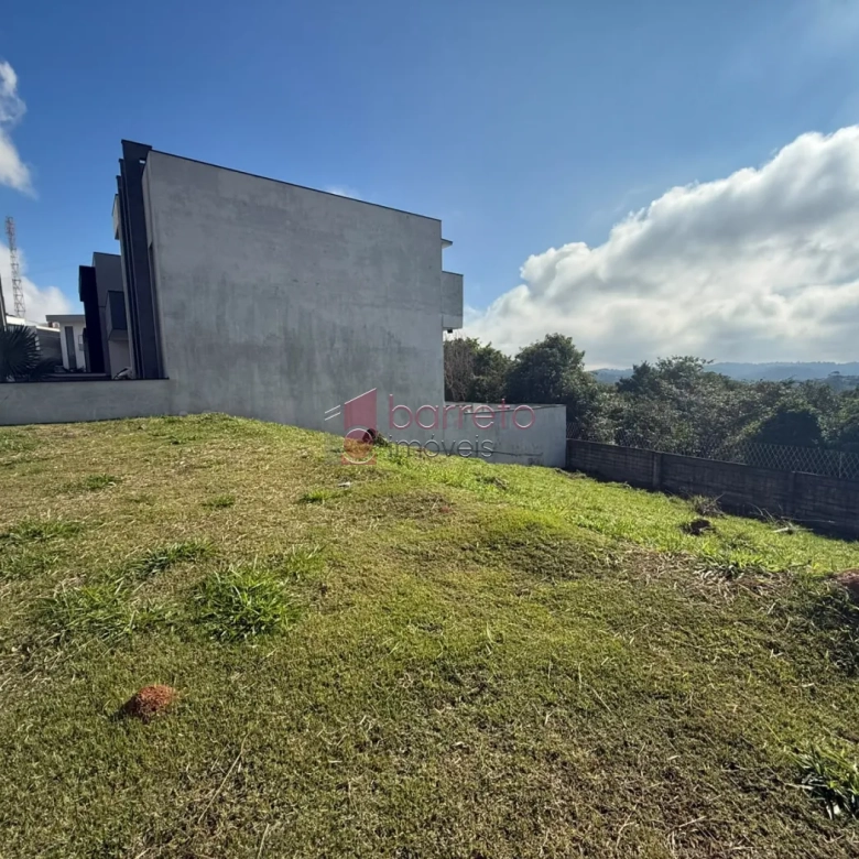 TERRENO À VENDA NO CONDOMÍNIO LAGUNA EM VÁRZEA PAULISTA/SP