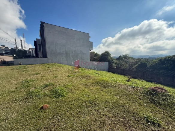 TERRENO À VENDA NO CONDOMÍNIO LAGUNA EM VÁRZEA PAULISTA/SP