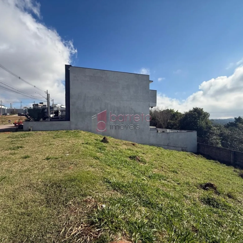TERRENO À VENDA NO CONDOMÍNIO LAGUNA EM VÁRZEA PAULISTA/SP