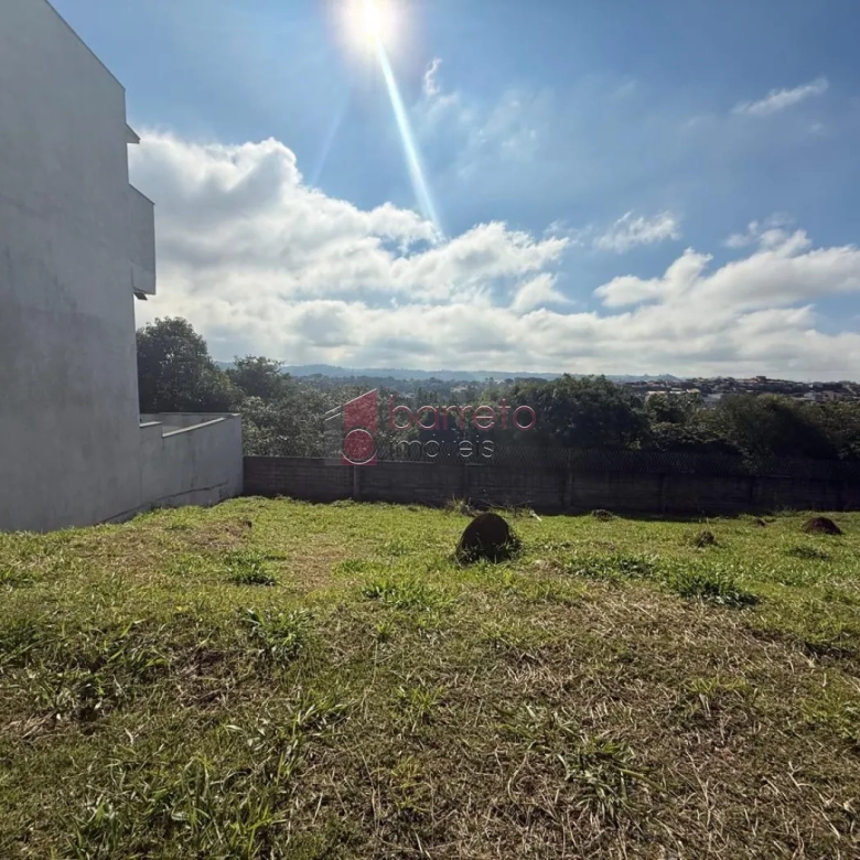 TERRENO À VENDA NO CONDOMÍNIO LAGUNA EM VÁRZEA PAULISTA/SP