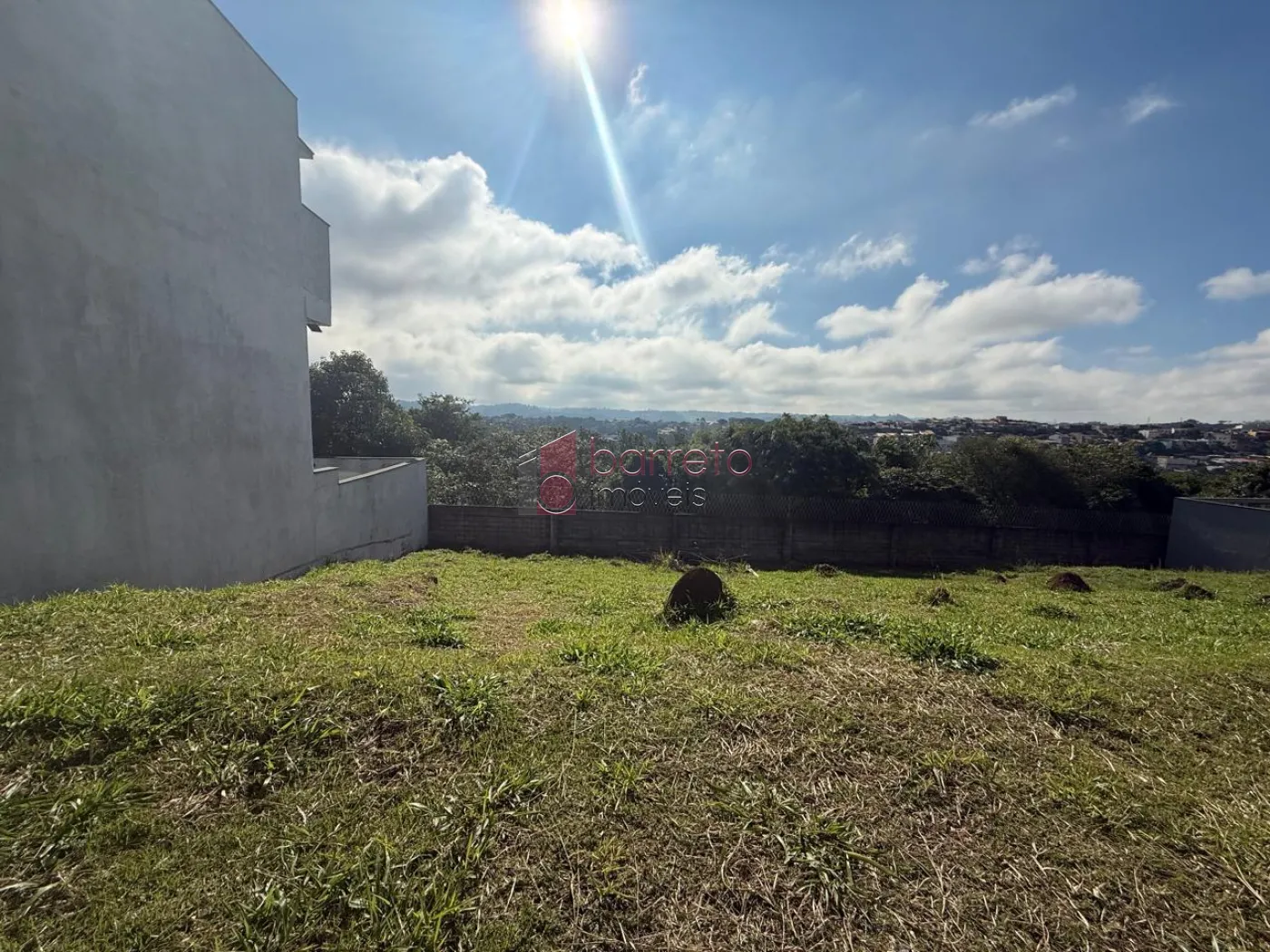 TERRENO À VENDA NO CONDOMÍNIO LAGUNA EM VÁRZEA PAULISTA/SP