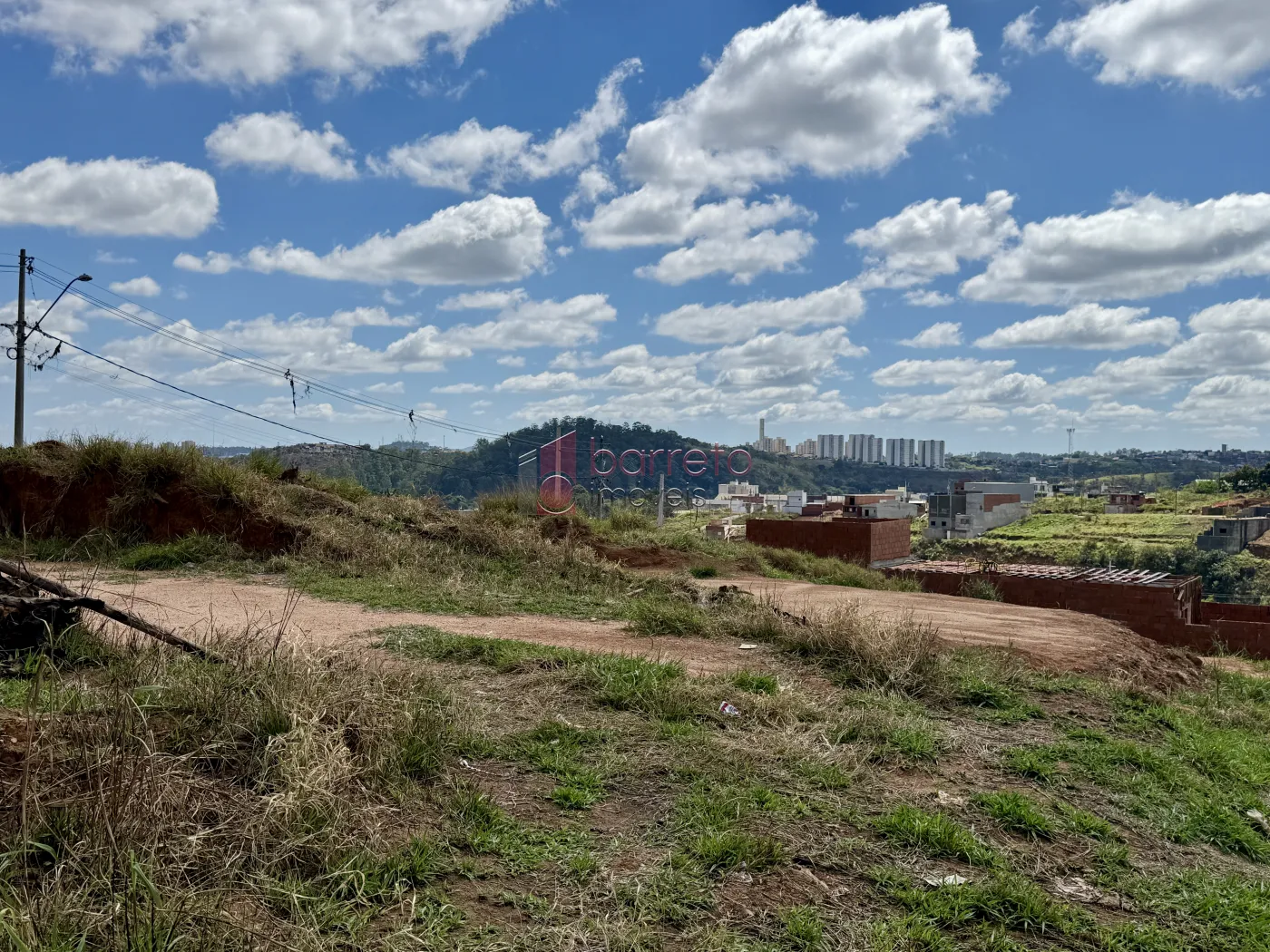 TERRENO À VENDA NO PARQUE PETRÓPOLIS – VÁRZEA PAULISTA/SP