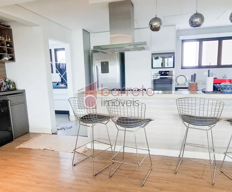 APARTAMENTO À VENDA NO CONDOMÍNIO SOLIMÕES – VILA RICA – JUNDIAÍ/SP
