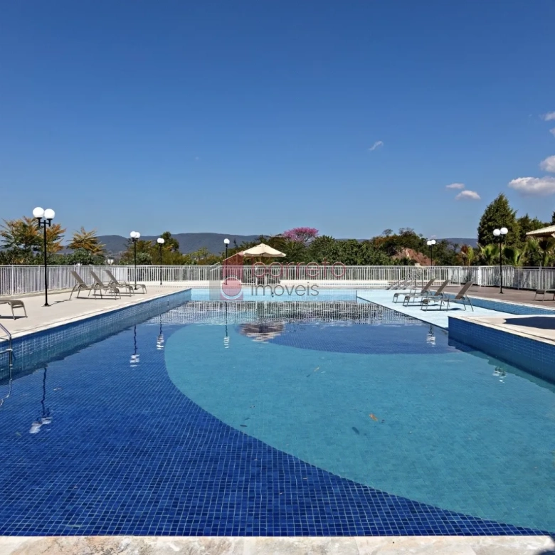 APARTAMENTO À VENDA NO CONDOMÍNIO VILA FLOR – JUNDIAÍ/SP