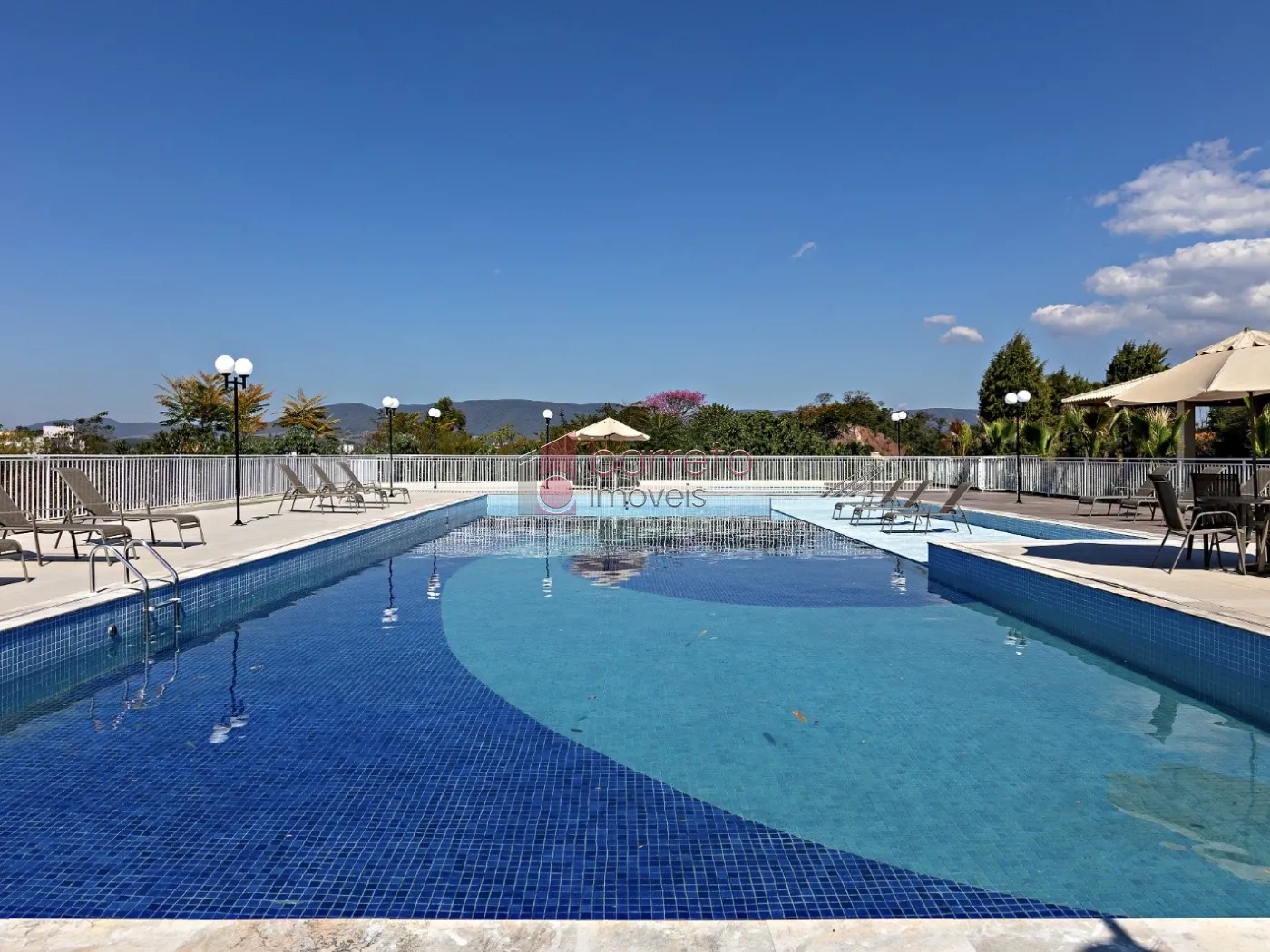 APARTAMENTO À VENDA NO CONDOMÍNIO VILA FLOR – JUNDIAÍ/SP
