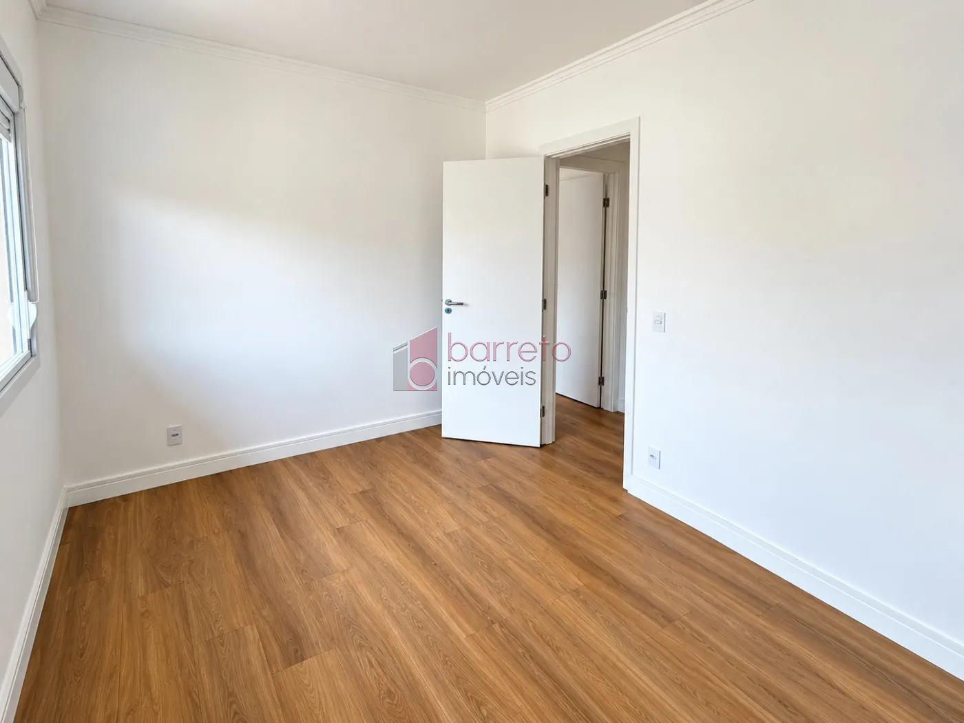APARTAMENTO À VENDA NO CONDOMÍNIO VILA FLOR – JUNDIAÍ/SP
