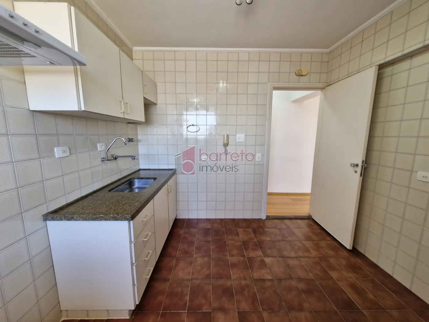 APARTAMENTO PARA LOCAÇÃO NO EDIFÍCIO MARECHAL DEODORO – JUNDIAÍ/SP