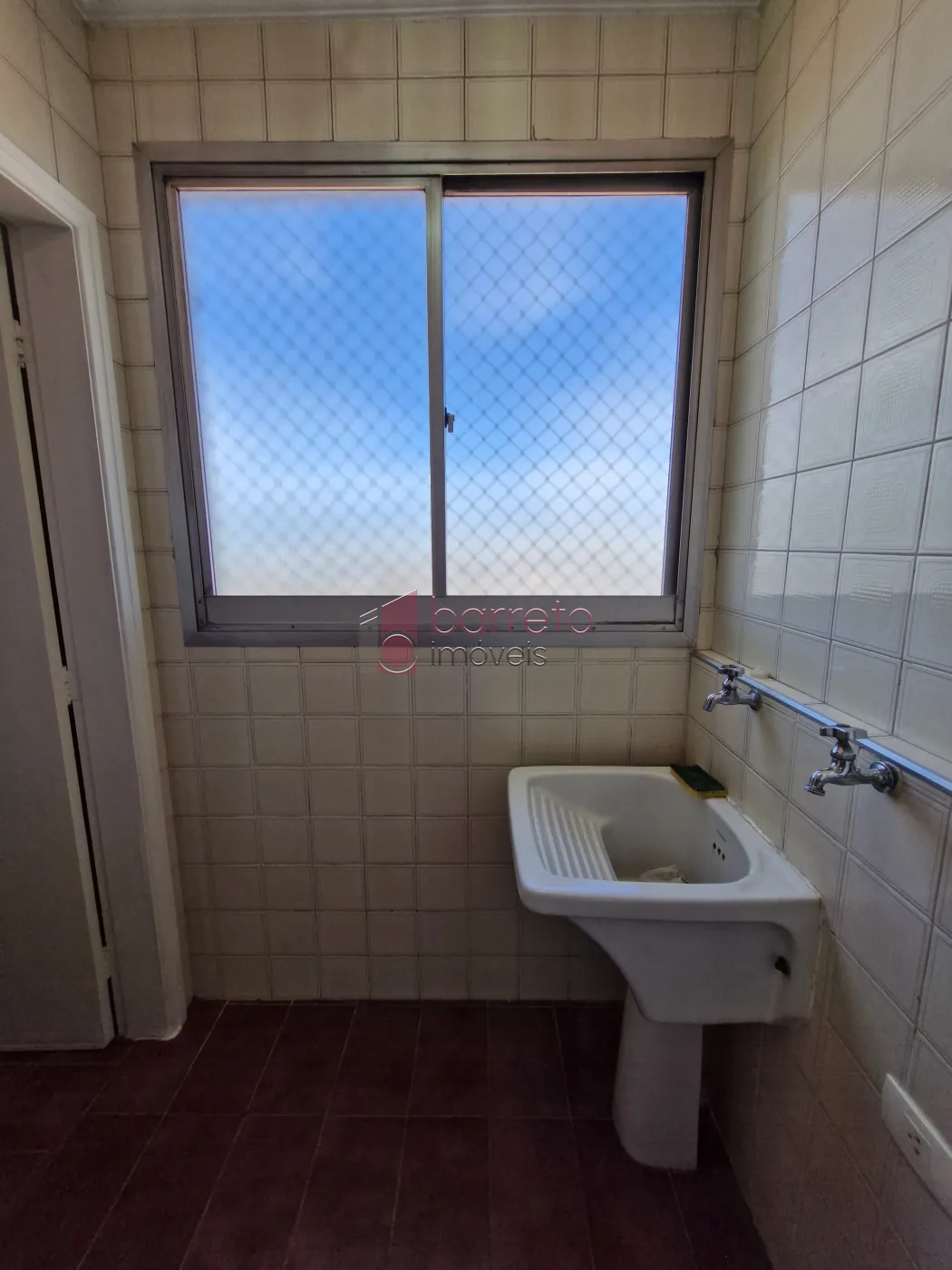 APARTAMENTO PARA LOCAÇÃO NO EDIFÍCIO MARECHAL DEODORO – JUNDIAÍ/SP