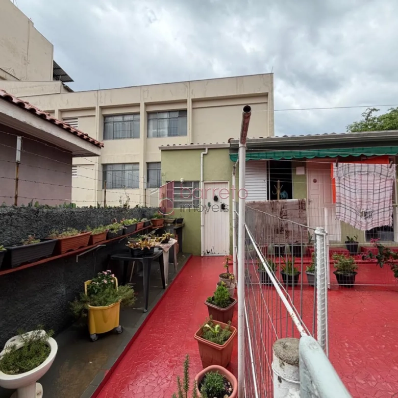 CASA TÉRREA COM 05 QUARTOS À VENDA NO BAIRRO CENTRO – JUNDIAÍ/SP