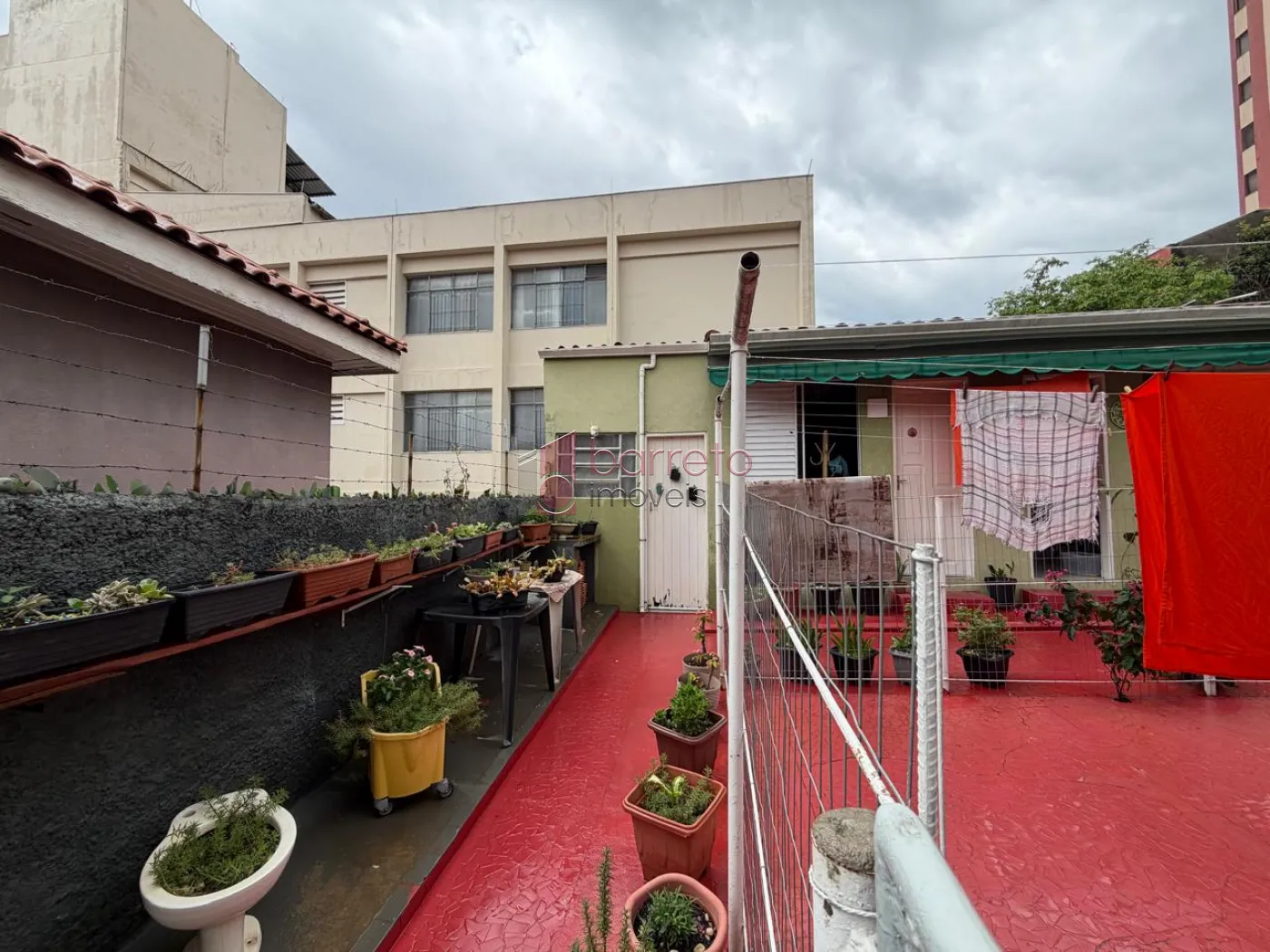 CASA TÉRREA COM 05 QUARTOS À VENDA NO BAIRRO CENTRO – JUNDIAÍ/SP