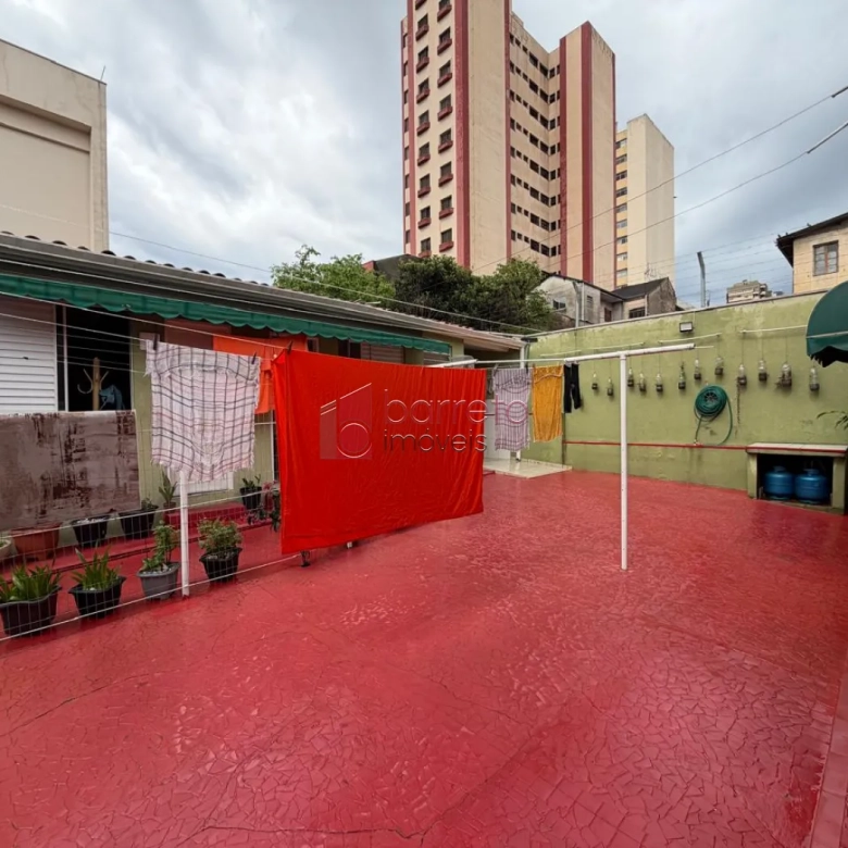 CASA TÉRREA COM 05 QUARTOS À VENDA NO BAIRRO CENTRO – JUNDIAÍ/SP
