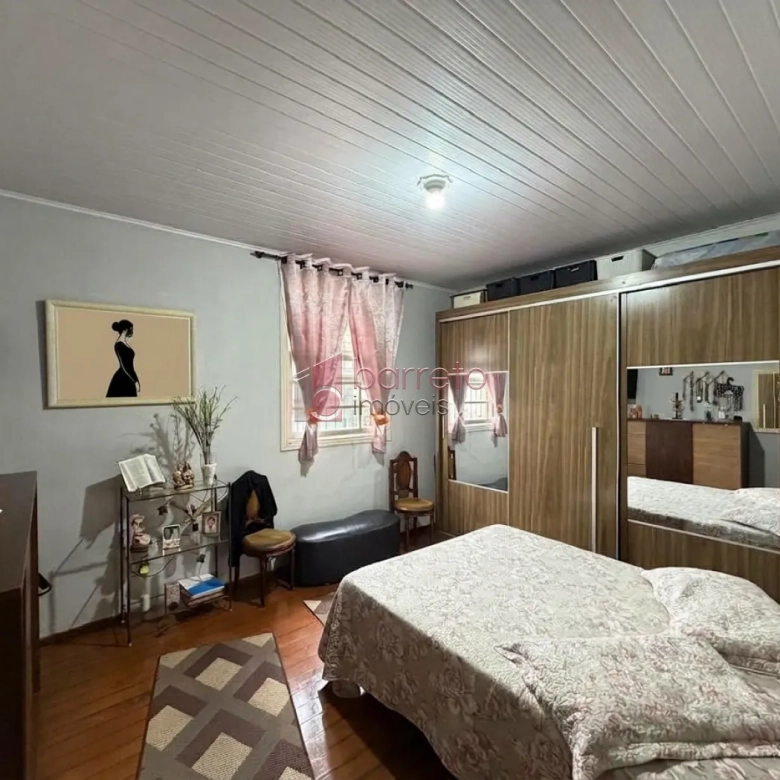 CASA TÉRREA COM 05 QUARTOS À VENDA NO BAIRRO CENTRO – JUNDIAÍ/SP