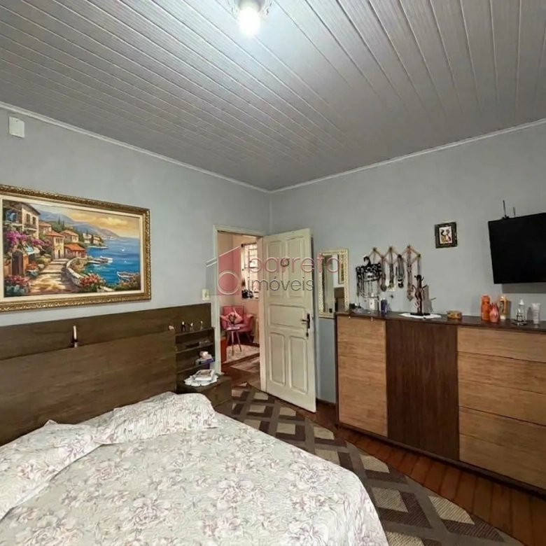 CASA TÉRREA COM 05 QUARTOS À VENDA NO BAIRRO CENTRO – JUNDIAÍ/SP
