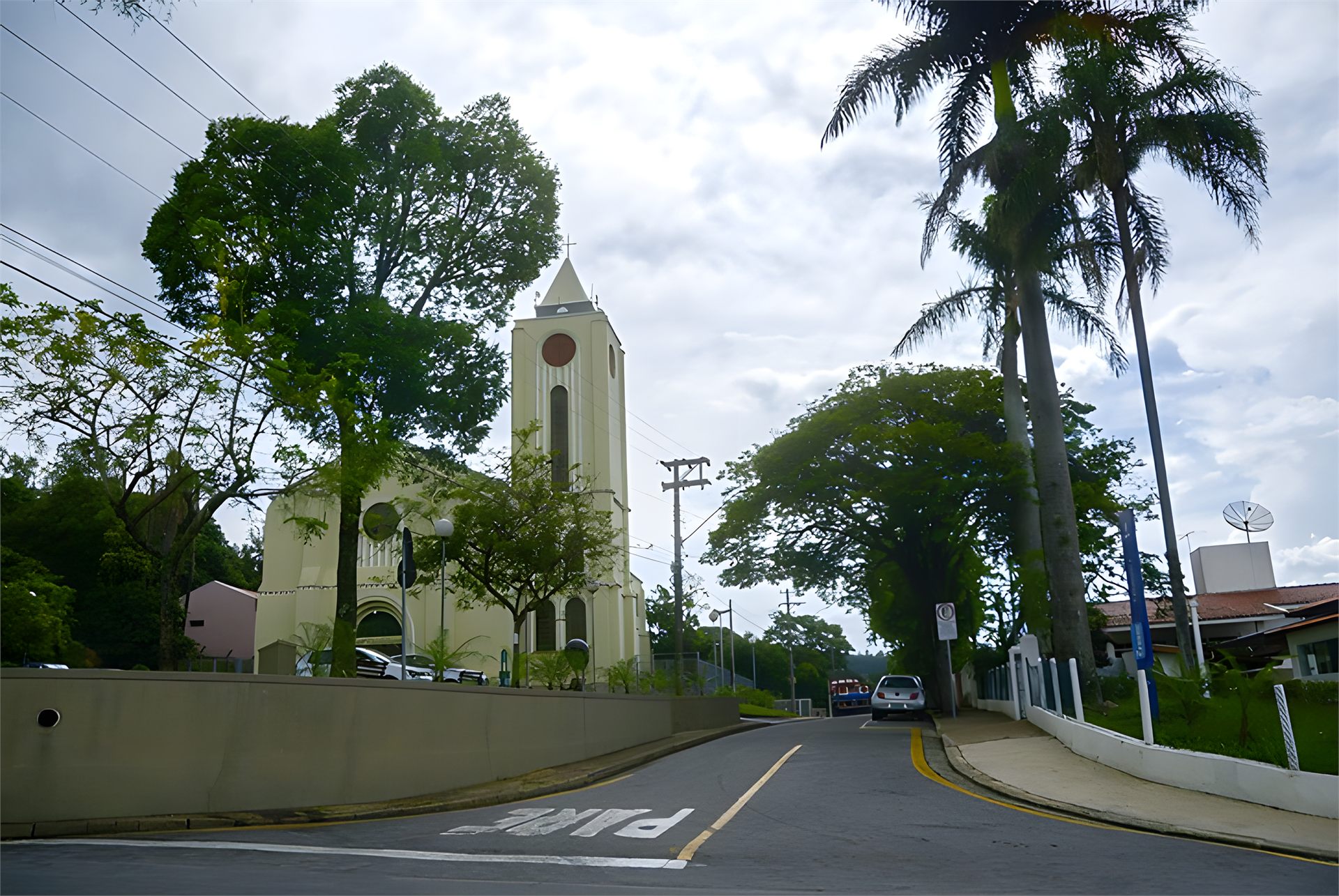 Imóveis no bairro Traviú