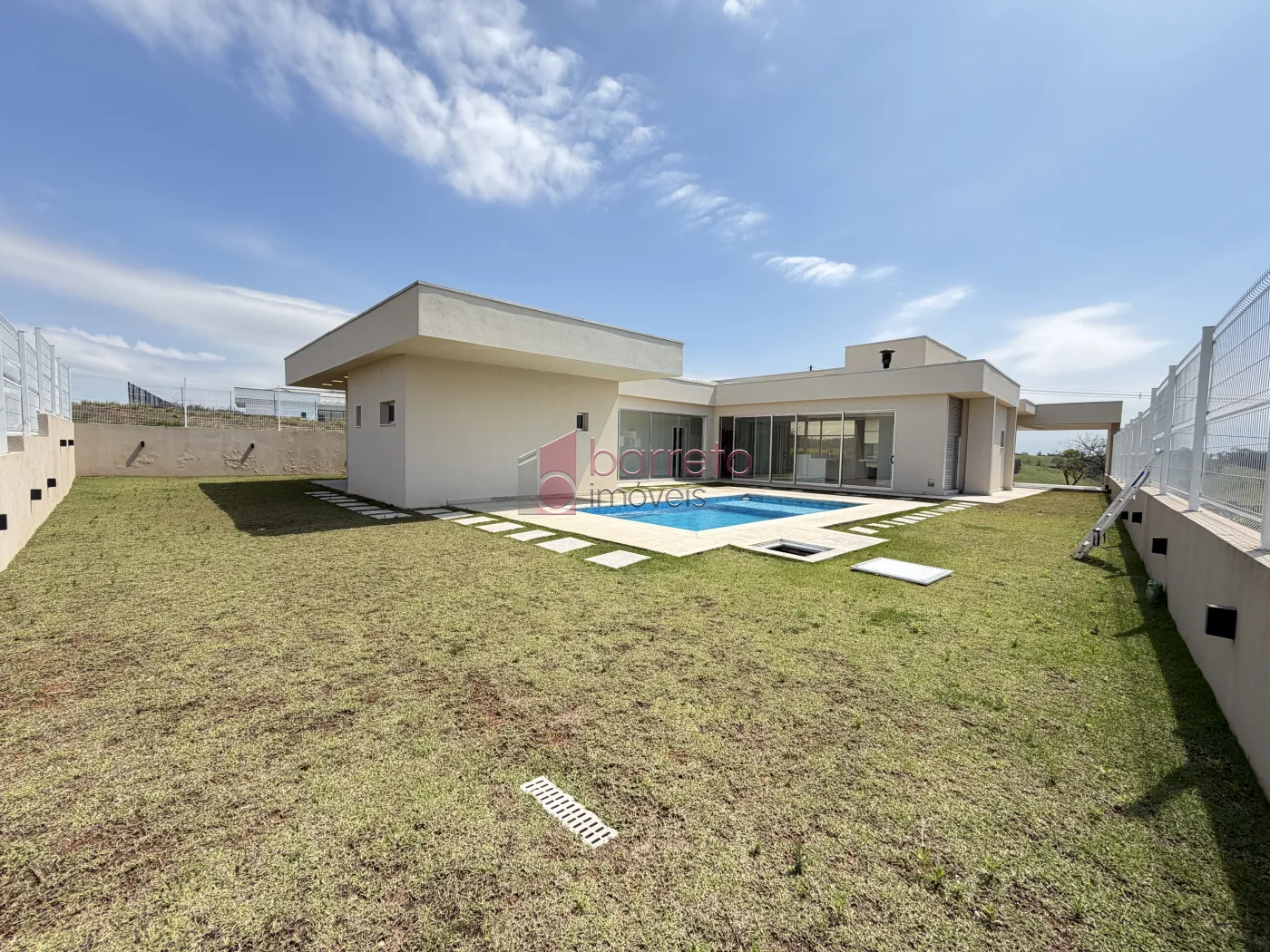 CASA TÉRREA À VENDA – RESIDENCIAL SANTA MÔNICA – ITUPEVA/SP