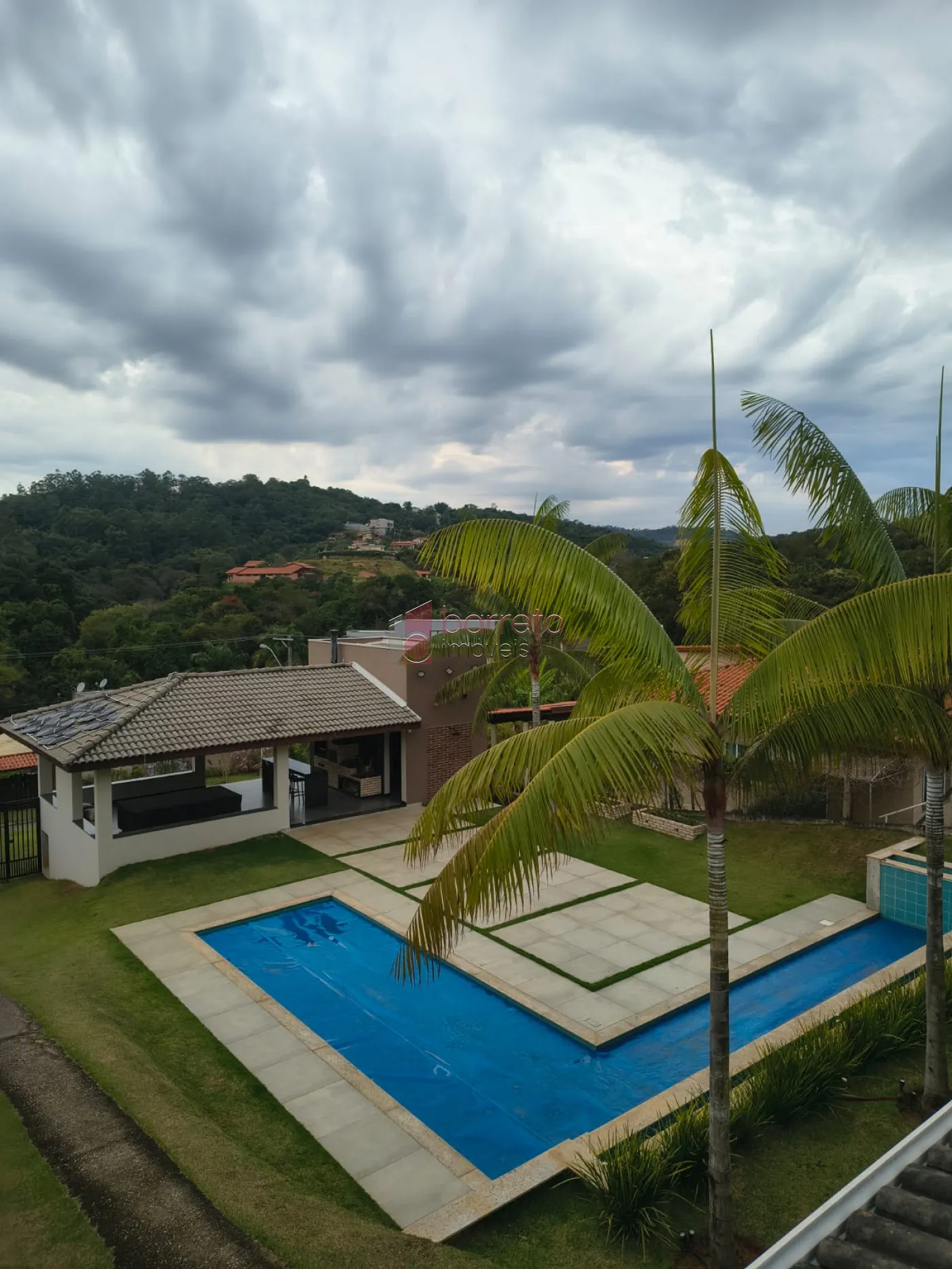 CASA MOBILIADA PARA LOCAÇÃO NO CONDOMÍNIO JARDIM RIBEIRÃO II – ITUPEVA/SP