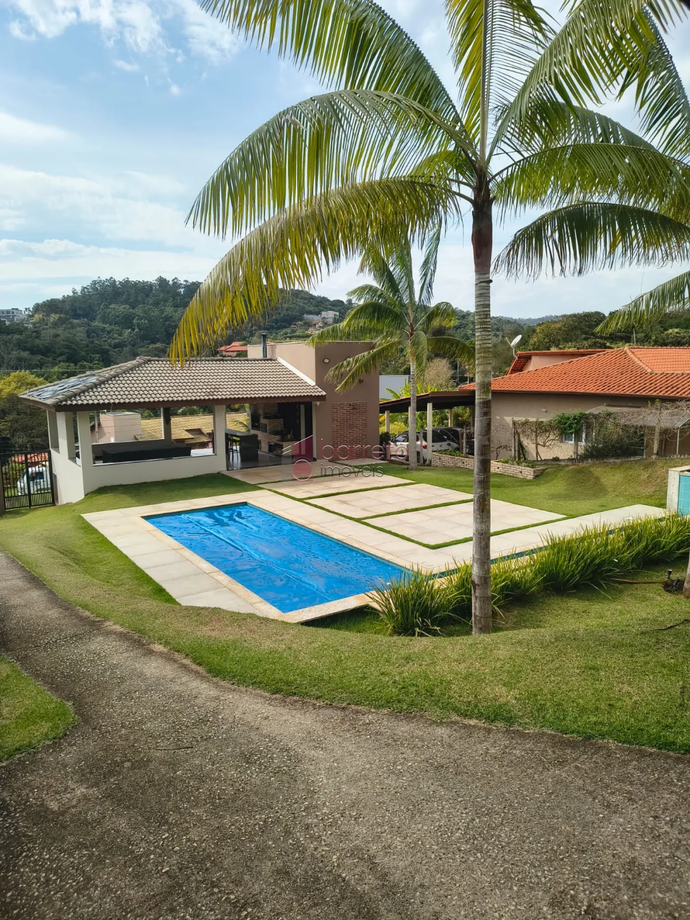 CASA MOBILIADA PARA LOCAÇÃO NO CONDOMÍNIO JARDIM RIBEIRÃO II – ITUPEVA/SP