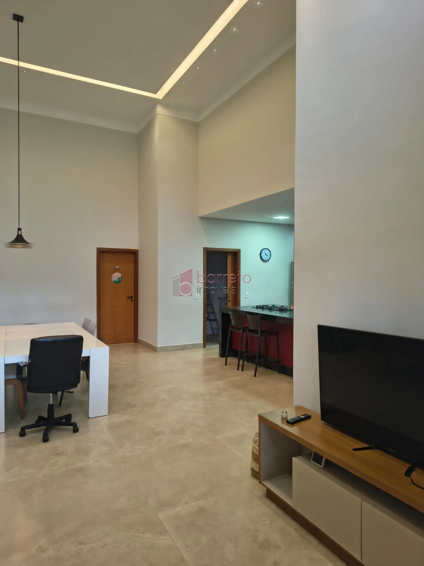 CASA MOBILIADA PARA LOCAÇÃO NO CONDOMÍNIO JARDIM RIBEIRÃO II – ITUPEVA/SP