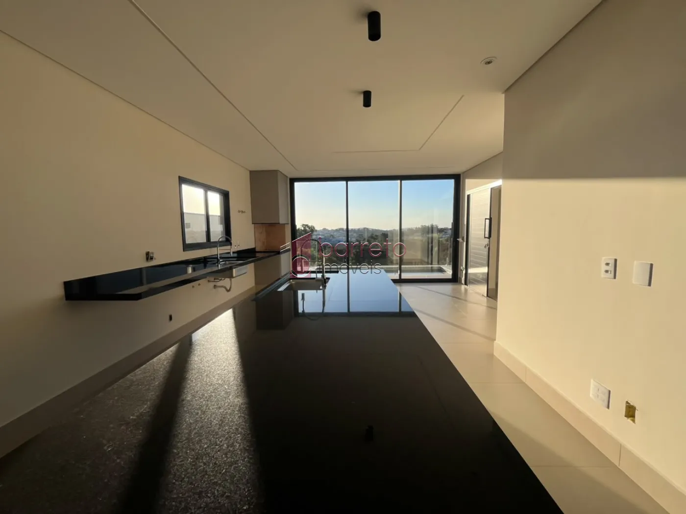 CASA À VENDA NO CONDOMÍNIO VILLAGIO AZZURE – ITUPEVA/SP