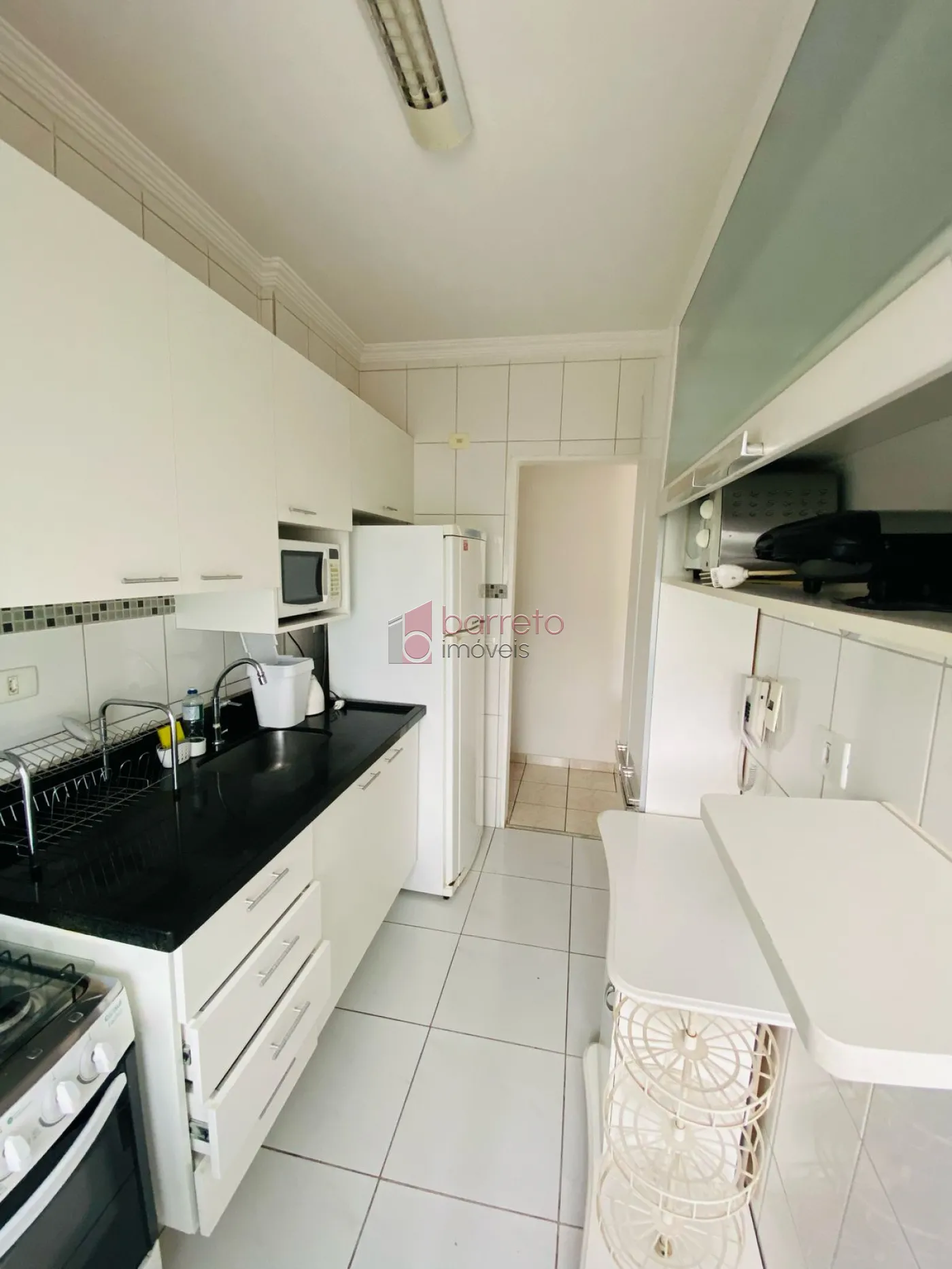 APARTAMENTO MOBILIADO PARA LOCAÇÃO NO CONDOMÍNIO RESIDENCIAL NOVE DE JULHO I – JUNDIAÍ/SP