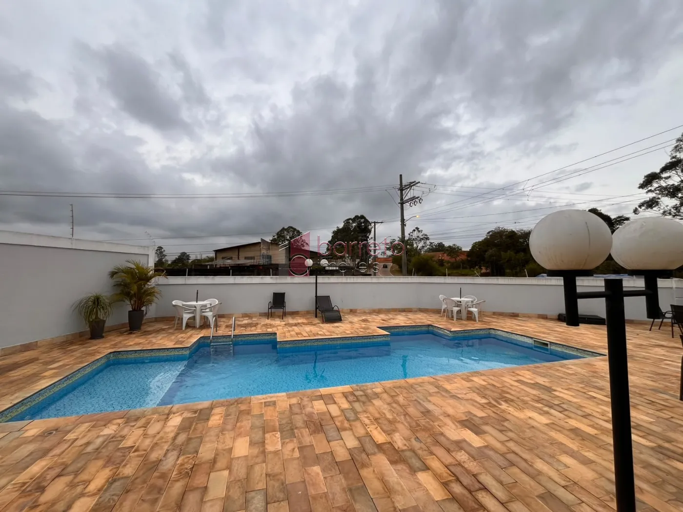 APARTAMENTO PARA VENDA E LOCAÇÃO NO EDIFÍCIO TORRES DO CAXAMBU – JUNDIAÍ/SP