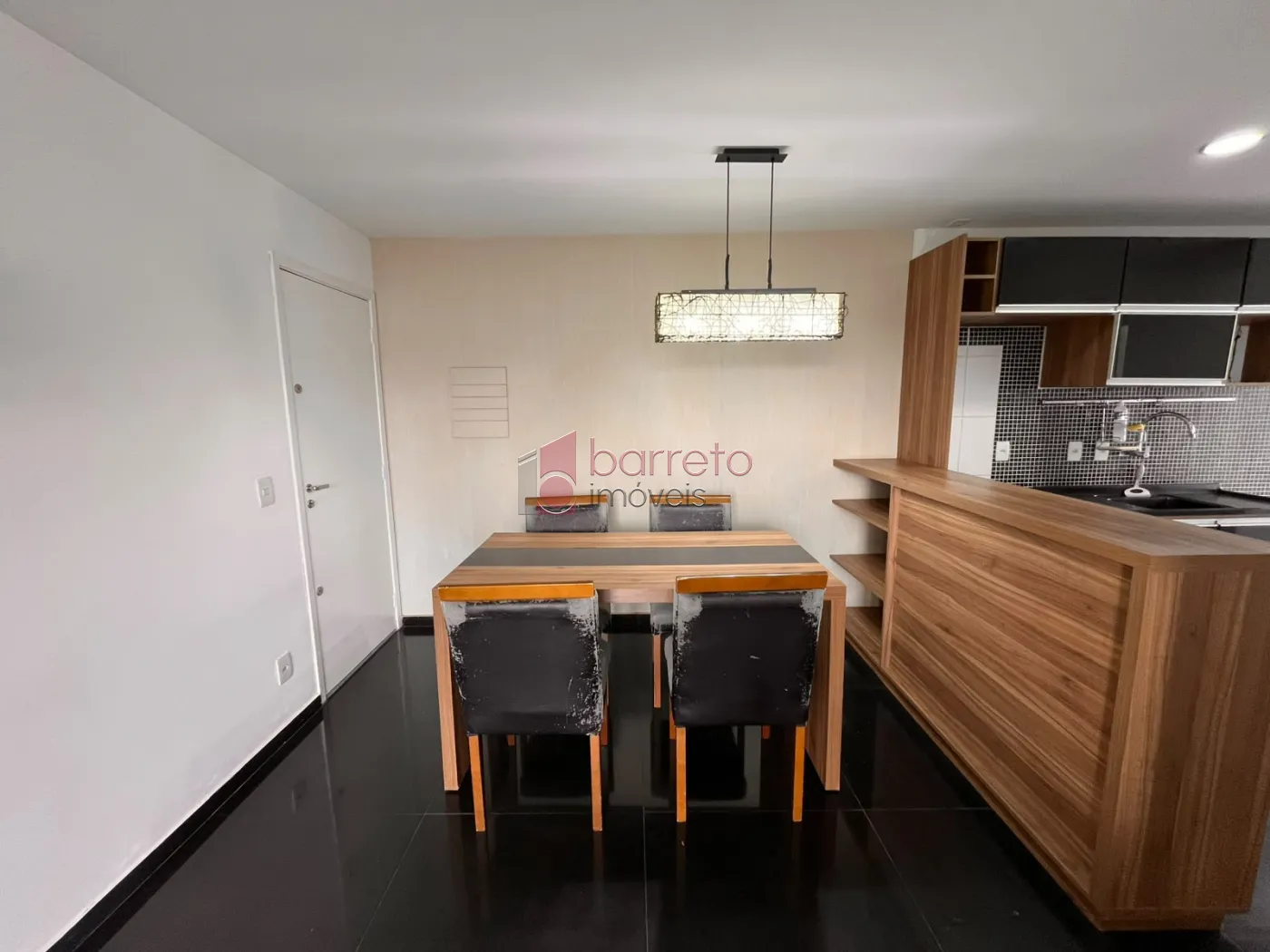 APARTAMENTO PARA VENDA E LOCAÇÃO NO EDIFÍCIO TORRES DO CAXAMBU – JUNDIAÍ/SP