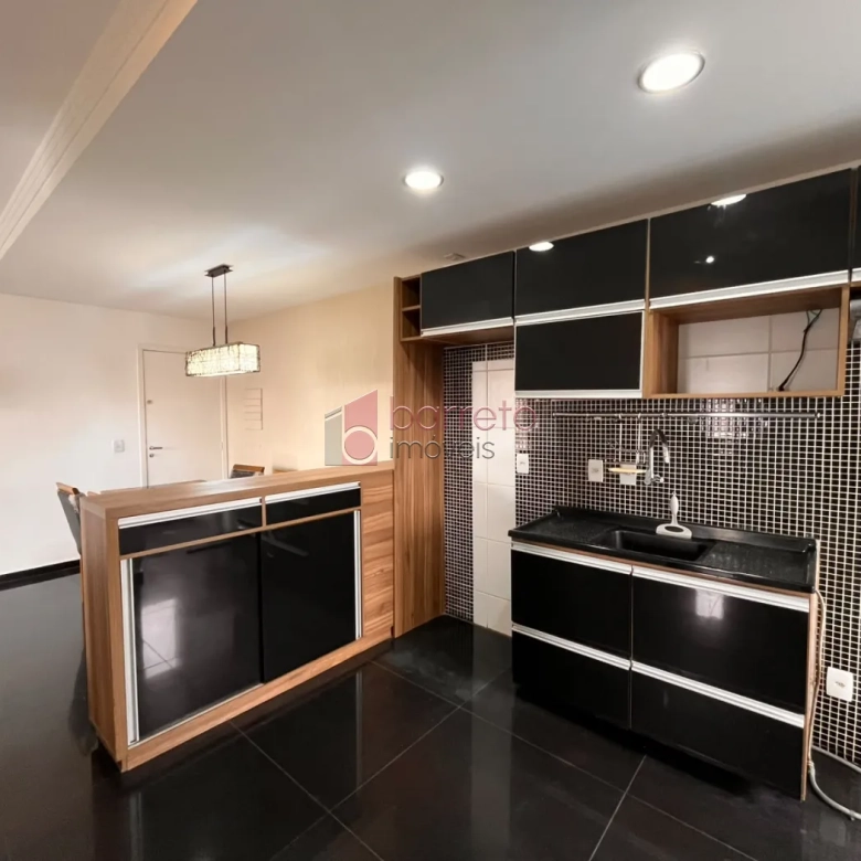 APARTAMENTO PARA VENDA E LOCAÇÃO NO EDIFÍCIO TORRES DO CAXAMBU – JUNDIAÍ/SP