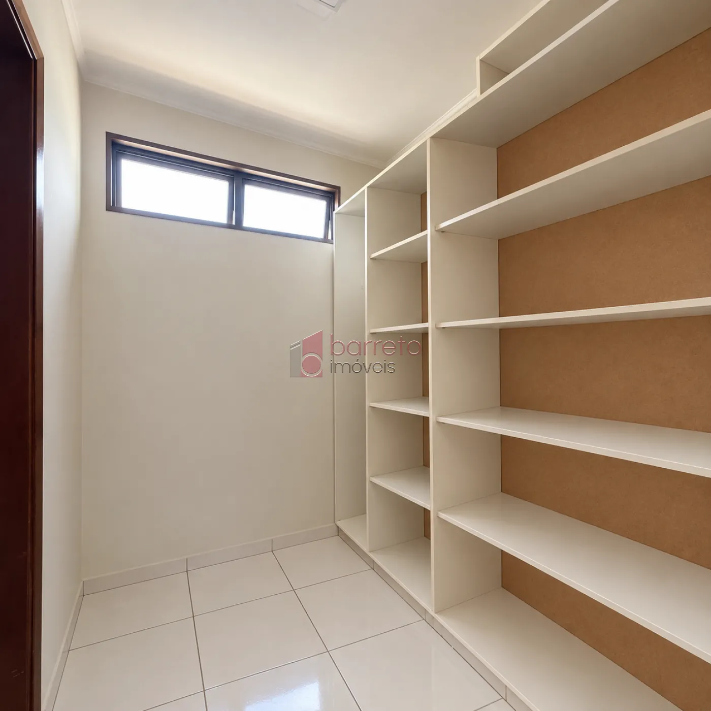 APARTAMENTO À VENDA NO EDIFÍCIO PETRONILHA – CENTRO – JUNDIAÍ/SP