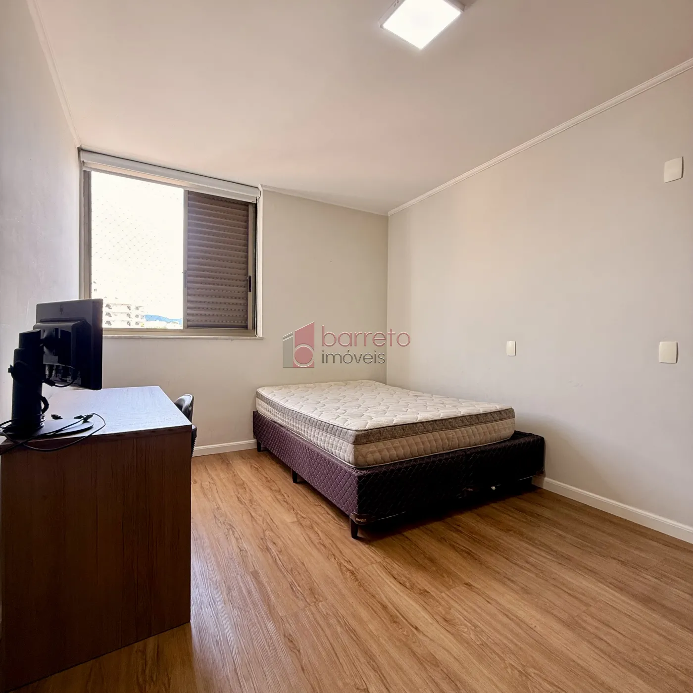 APARTAMENTO À VENDA NO EDIFÍCIO PETRONILHA – CENTRO – JUNDIAÍ/SP