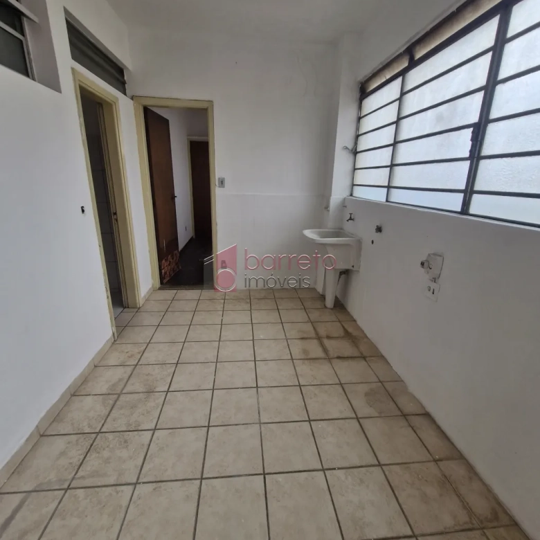 APARTAMENTO À VENDA NO EDIFÍCIO PENTEADO NO CENTRO DE JUNDIAÍ/SP
