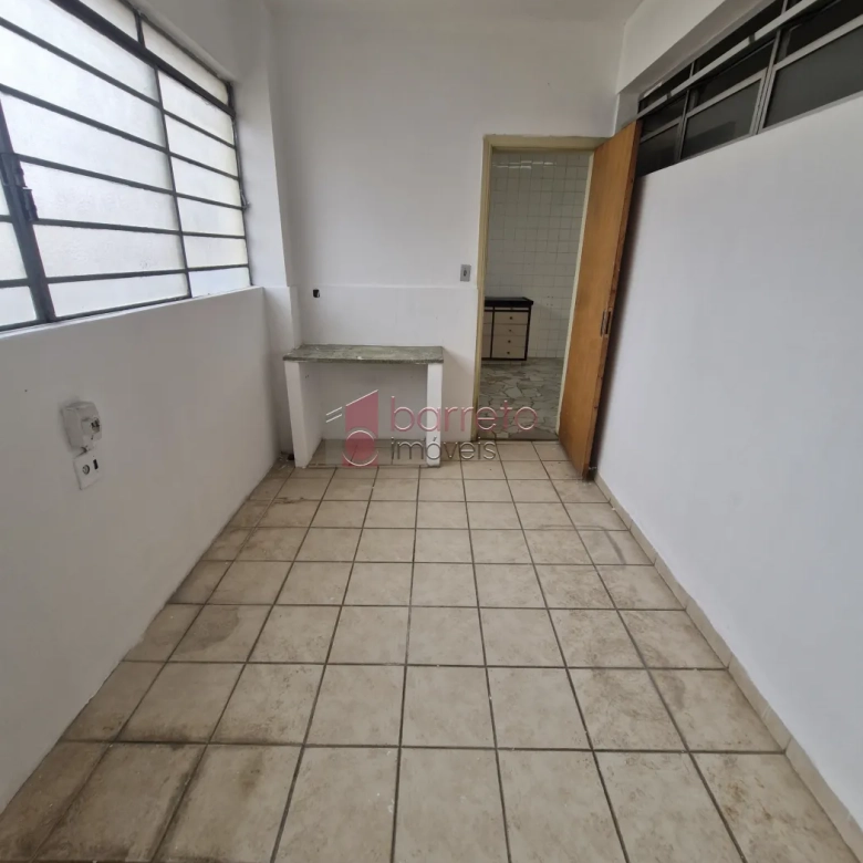 APARTAMENTO À VENDA NO EDIFÍCIO PENTEADO NO CENTRO DE JUNDIAÍ/SP