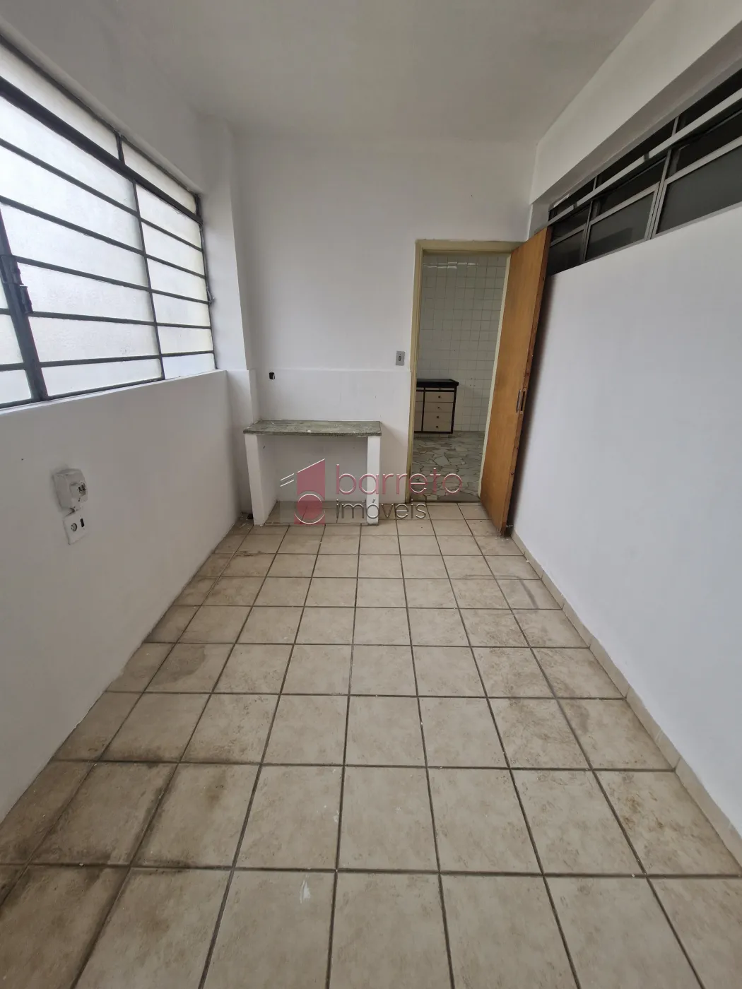 APARTAMENTO À VENDA NO EDIFÍCIO PENTEADO NO CENTRO DE JUNDIAÍ/SP