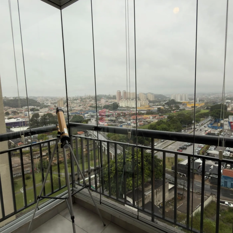 APARTAMENTO MOBILIADO À VENDA NO CONDOMÍNIO GRAND CLUB – JUNDIAÍ/SP