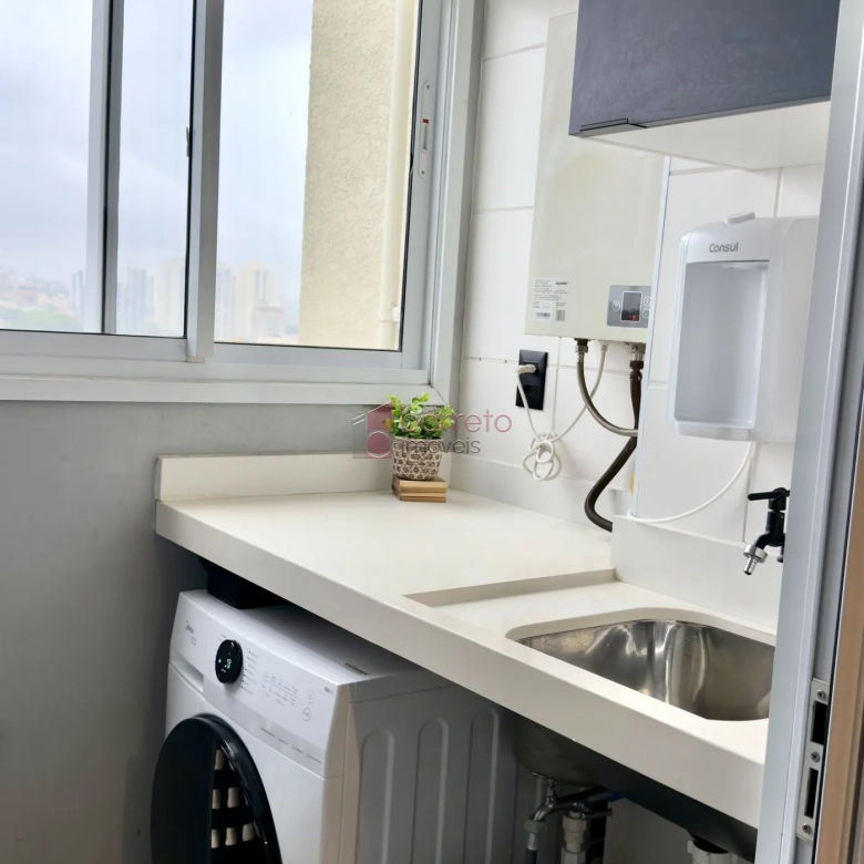 APARTAMENTO MOBILIADO À VENDA NO CONDOMÍNIO GRAND CLUB – JUNDIAÍ/SP