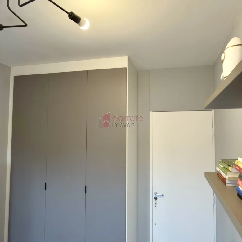 APARTAMENTO MOBILIADO À VENDA NO CONDOMÍNIO GRAND CLUB – JUNDIAÍ/SP