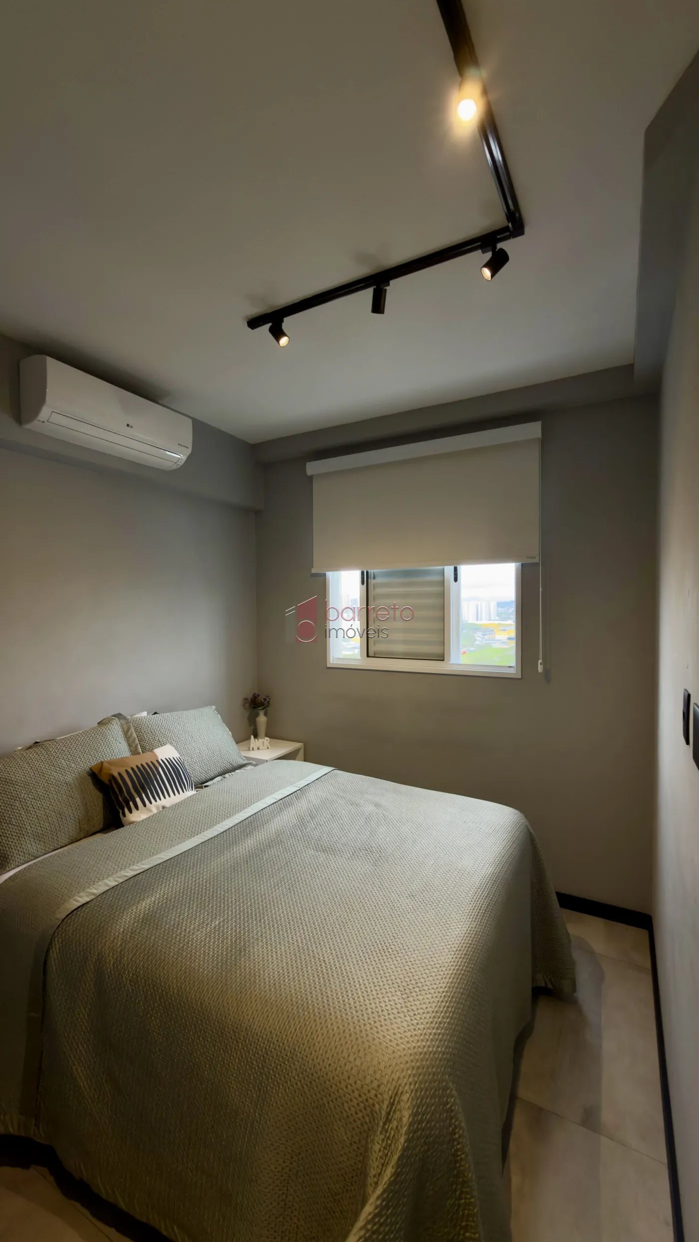 APARTAMENTO MOBILIADO À VENDA NO CONDOMÍNIO GRAND CLUB – JUNDIAÍ/SP