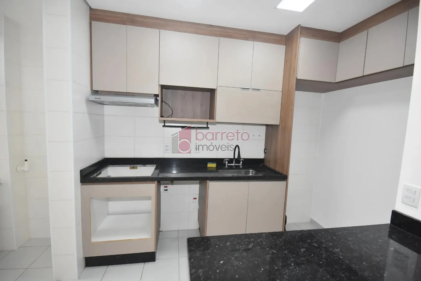 APARTAMENTO PARA LOCAÇÃO NO CONDOMÍNIO MYRIAD – JUNDIAÍ/SP