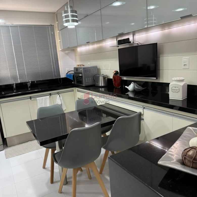 APARTAMENTO À VENDA NO CONDOMÍNIO CAMPOS ELÍSIOS EM JUNDIAÍ/SP